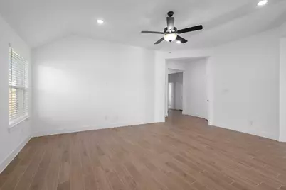 11123 Midland Hawthorn Place, Cypress, TX 77433 - Photo 9