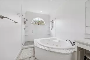 2405 Brun St, Houston, TX 77019 - Photo 19