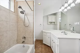 2405 Brun St, Houston, TX 77019 - Photo 25