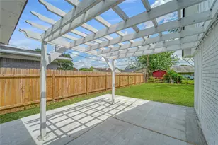 9931 Kittrell St, Houston, TX 77034 - Photo 23