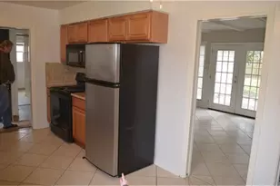 7031 Neff, Houston, TX 77074 - Photo 5