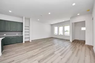 409 Legacy Point Dr, Sealy, TX 77474 - Photo 5