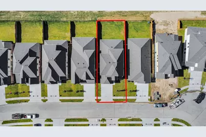 12035 Maple Oak Drive, Houston, TX 77066 - Photo 5