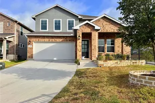 204 Brks Mnr Ct, Montgomery, TX 77316 - Photo 3