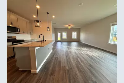 204 Brooks Manor Court, Montgomery, TX 77316 - Photo 9