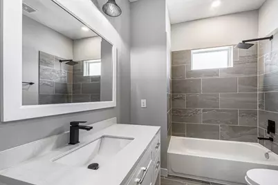 8475 Berry Brush Lane, Houston, TX 77022 - Photo 25