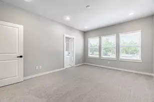 8475 Berry Brush Ln, Houston, TX 77022 - Photo 17