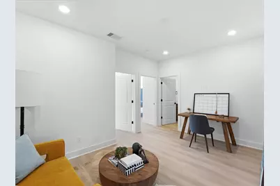 1014 Upside Wheatley Lane, Houston, TX 77091 - Photo 13