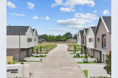 1014 Upside Wheatley Lane, Houston, TX 77091 - Photo 3