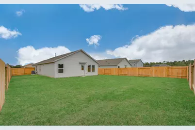 248 Dallas Drive, Angleton, TX 77515 - Photo 25