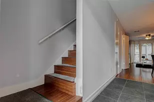 1212 Fairview Ave, Houston, TX 77006 - Photo 15