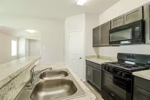 2511 Westslope Dr, Conroe, TX 77384 - Photo 3