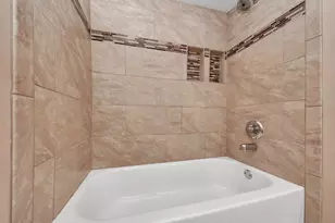 3927 Village Well Dr, Humble, TX 77396 - Photo 29