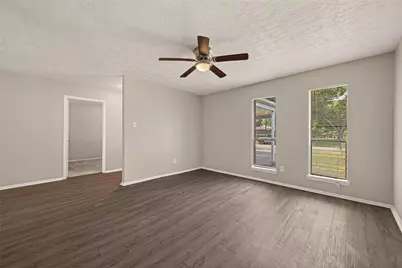 4608 W Jasmine Street, Pearland, TX 77581 - Photo 3
