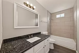 4608 W Jasmine St, Pearland, TX 77581 - Photo 13