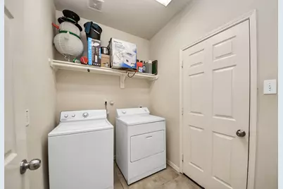 16635 Greenbriar Point Lane, Houston, TX 77095 - Photo 15