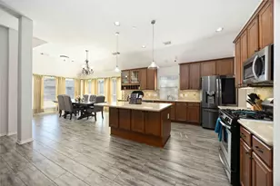 2503 Harpers Creek Ct, Fresno, TX 77545 - Photo 9