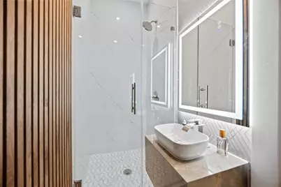 1711 Allen Pkwy #1907, Houston, TX 77019 - Photo 15