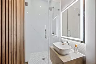 1711 Allen Pkwy, Houston, TX 77019 - Photo 15