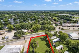 7713 Airline Dr, Houston, TX 77037 - Photo 3