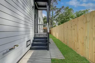 6531 Rosemary Ln, Houston, TX 77016 - Photo 5