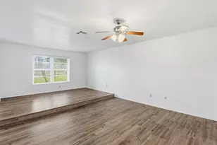 2000 Hamilton St, Rosenberg, TX 77471 - Photo 17