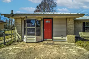 16271 Hamshire Roads, Winnie, TX 77665 - Photo 7