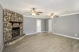 16271 Hamshire Roads, Winnie, TX 77665 - Photo 9