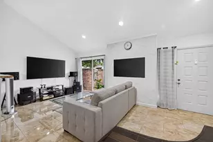 13025 Leader St, Houston, TX 77072 - Photo 9