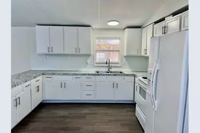 20517 N Navasota Drive, New Caney, TX 77357 - Photo 5