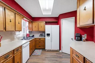 315 Tanner Ave, Cleveland, TX 77327 - Photo 11