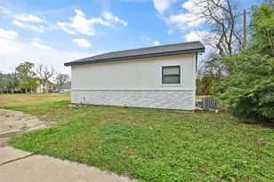 3922 Roseneath Dr, Houston, TX 77021 - Photo 17