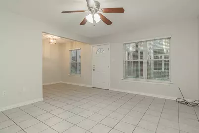 600 19th Street #7, Galveston, TX 77550 - Photo 5