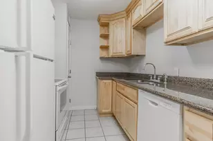 600 19th St, Galveston, TX 77550 - Photo 9