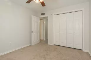 600 19th St, Galveston, TX 77550 - Photo 23