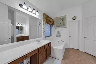 2103 Winebrook Ct, Pearland, TX 77584 - Photo 27