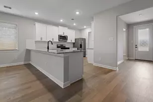 21519 Bluebonnet Bay Dr, Magnolia, TX 77354 - Photo 3