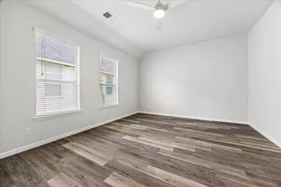 3328 Masters Point Drive, Houston, TX 77091 - Photo 13