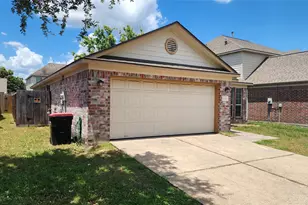 12311 Carriage Oak Cir, Humble, TX 77346 - Photo 3