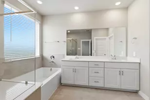 10010 Rustic Charm St, Houston, TX 77080 - Photo 9