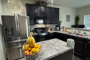 5205 Dauntless Dr, Houston, TX 77066 - Photo 9