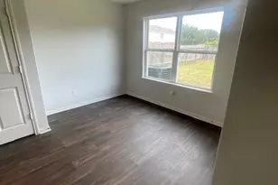 12742 Pelican Bay Dr, Houston, TX 77038 - Photo 5