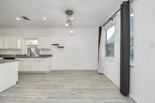 15218 Hidden Hollow Ln, Sugar Land, TX 77498 - Photo 19