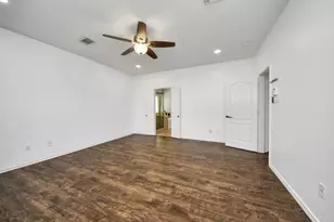 15218 Hidden Hollow Ln, Sugar Land, TX 77498 - Photo 29