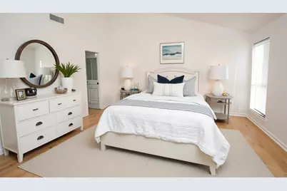 7868 Green Lawn Drive #7868, Houston, TX 77088 - Photo 9