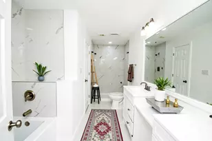 7868 Green Lawn Dr, Houston, TX 77088 - Photo 11