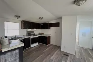 1511 Jones St, Rosenberg, TX 77471 - Photo 5