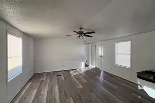1511 Jones St, Rosenberg, TX 77471 - Photo 9