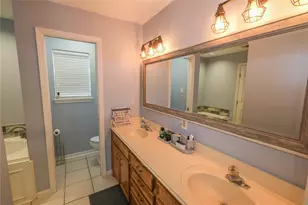 316 Raintree Ln, Lake Jackson, TX 77566 - Photo 27