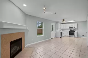 5800 Winding Brook Dr, Dickinson, TX 77539 - Photo 5
